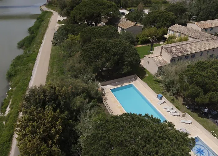 Familienidyll Mit Pool Nahe Am Mittelmeer *